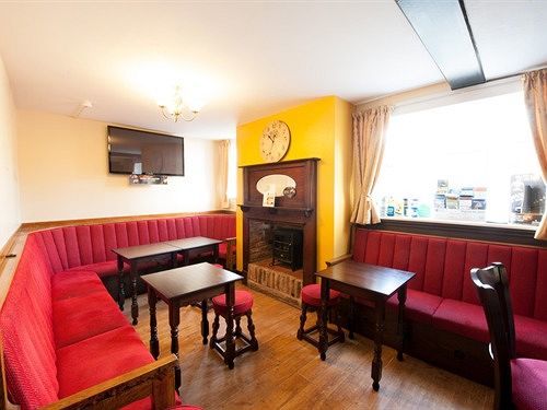 Hotel The Red Lion à Chester Extérieur photo