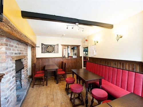 Hotel The Red Lion à Chester Extérieur photo