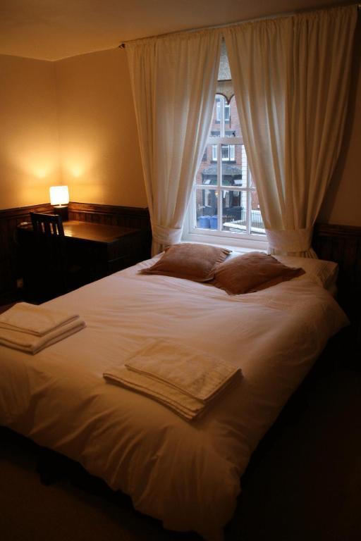 Hotel The Red Lion à Chester Chambre photo